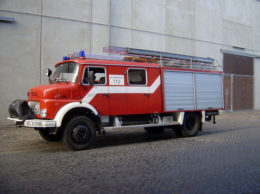 Das LF 16-TS im Hafengebiet bei Veltenhof